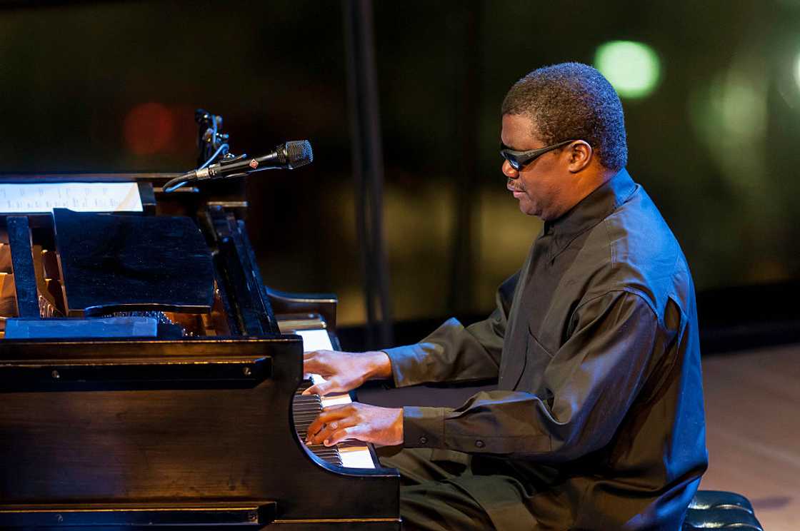 Blind piano players Blind piano players