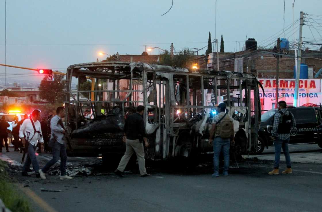 Blocking highways is a tactic used by Mexican gangs to try to evade arrest