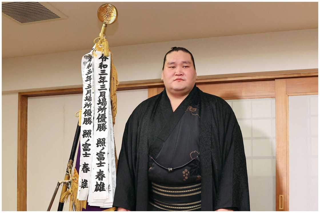 Yokozuna Terunofuji poses for a photo in Tokyo after clinching his ninth top-division championship Yokozuna Terunofuji poses for a photo in Tokyo after clinching his ninth top-division championship