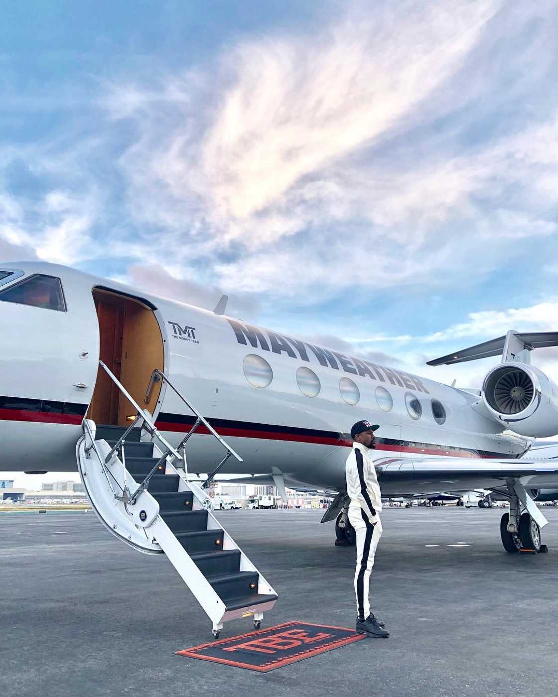 floyd mayweather cars and jet