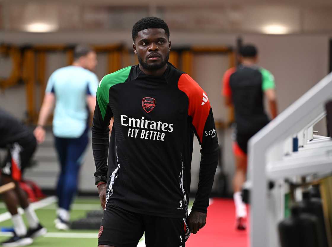 Thomas Partey of Arsenal during a training session ahead of the crucial PSG vs Arsenal UEFA Champions League semis second leg on May 7, 2025 in Paris Thomas Partey of Arsenal during a training session ahead of the crucial PSG vs Arsenal UEFA Champions League semis second leg on May 7, 2025 in Paris