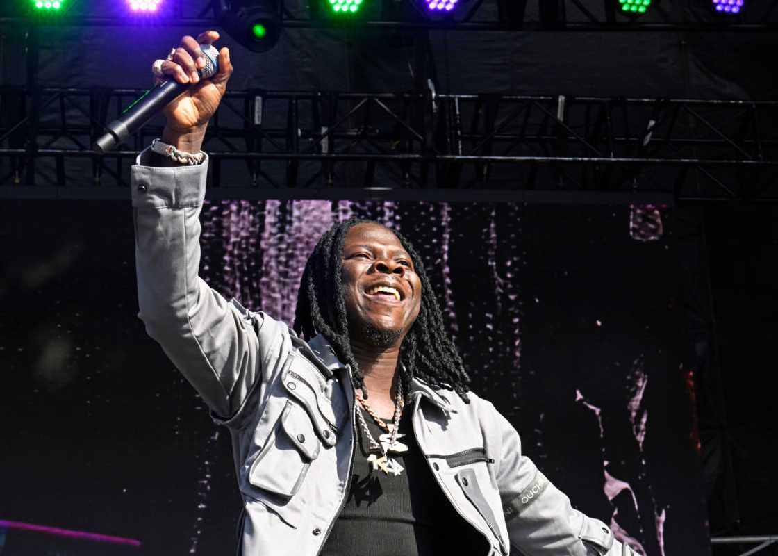 Who is the biggest artist in Ghana Who is the biggest artist in Ghana