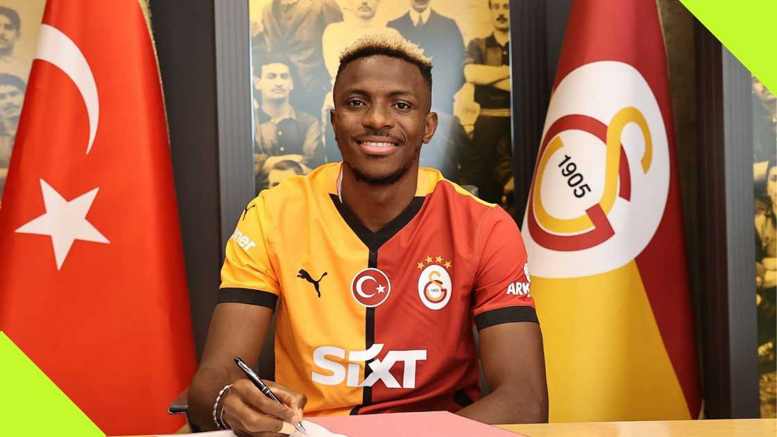 Victor Osimhen signing his contract as a new Galatasaray player. Victor Osimhen signing his contract as a new Galatasaray player.
