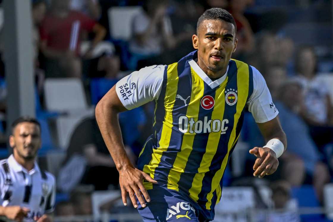 Alexander Djiku Alexander Djiku