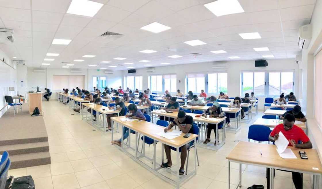 100% of all Ashesi graduates in history got jobs or graduate sch in 6 months 100% of all Ashesi graduates in history got jobs or graduate sch in 6 months