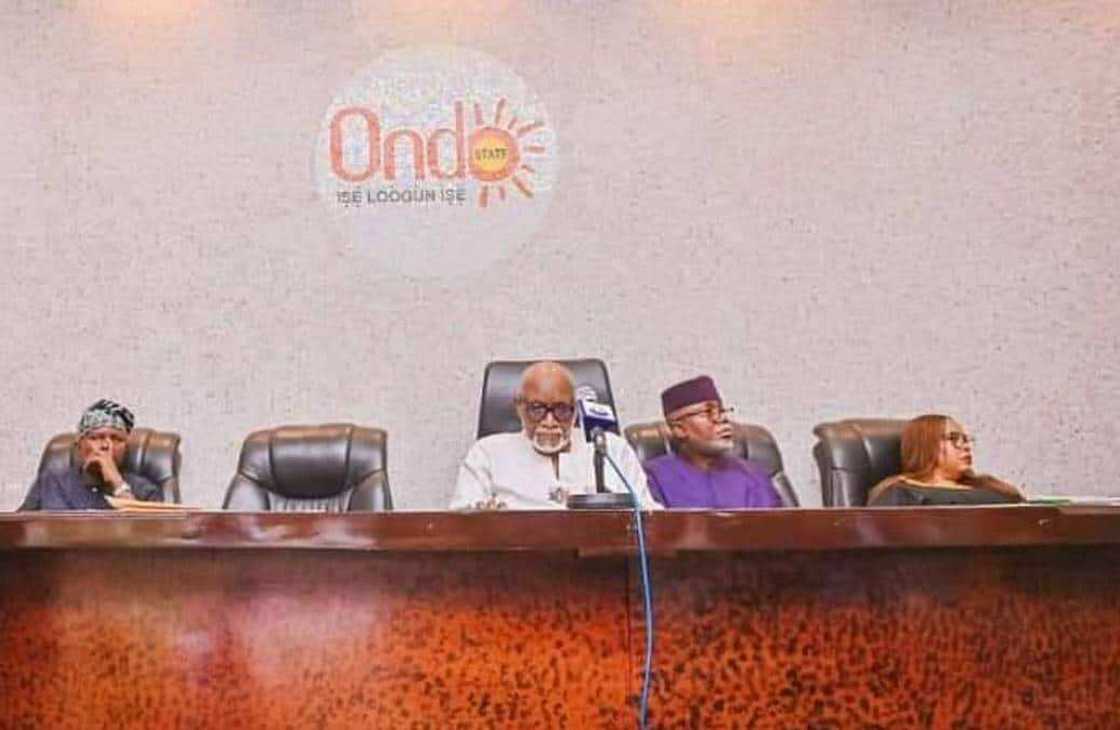 Ondo state governor Akeredolu Ondo state governor Akeredolu