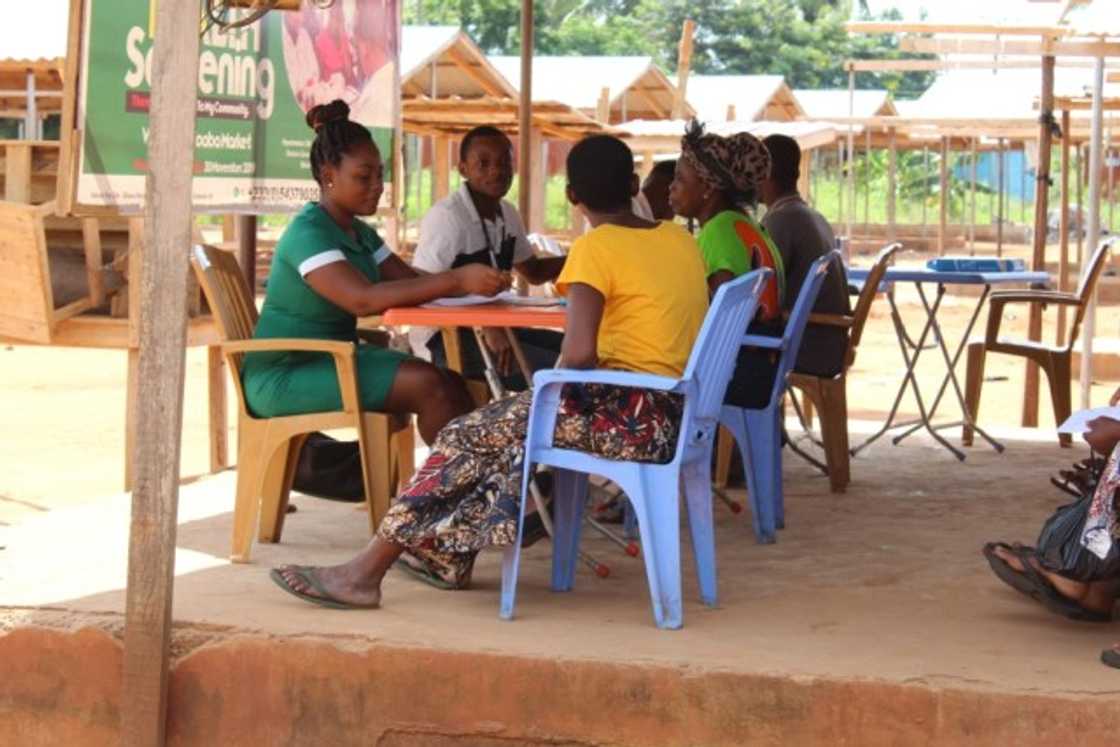 Nurse organizes free health screening; beautiful photos flood the internet