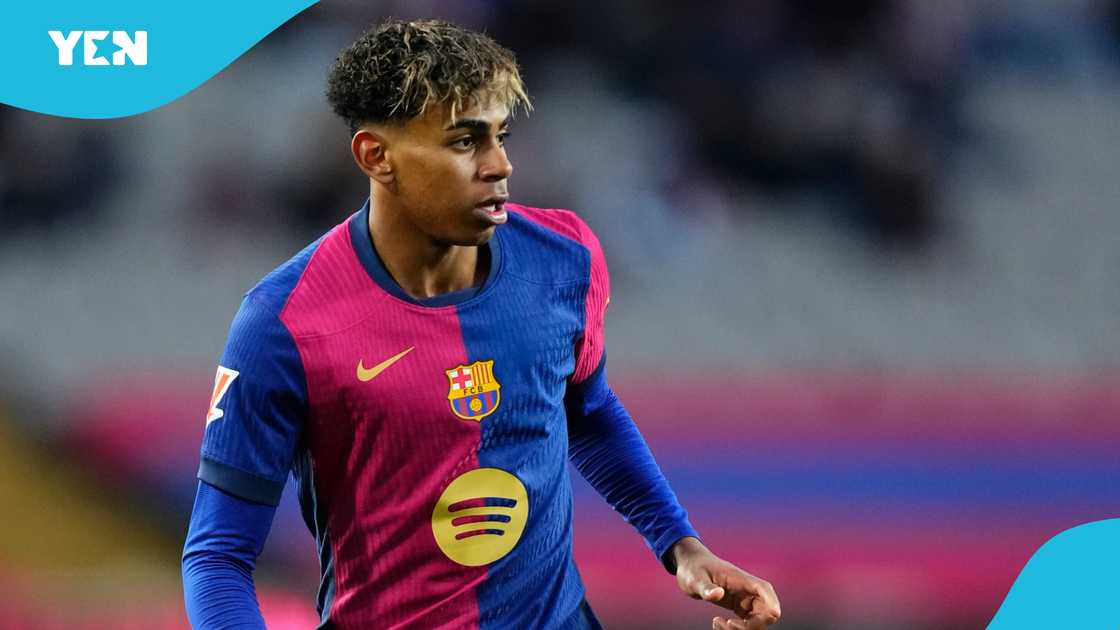 Lamine Yamal, FC Barcelona, Como, Real Sociedad, Estadi Olimpic Lluis Companys, Joan Gamper Trophy. Lamine Yamal, FC Barcelona, Como, Real Sociedad, Estadi Olimpic Lluis Companys, Joan Gamper Trophy.