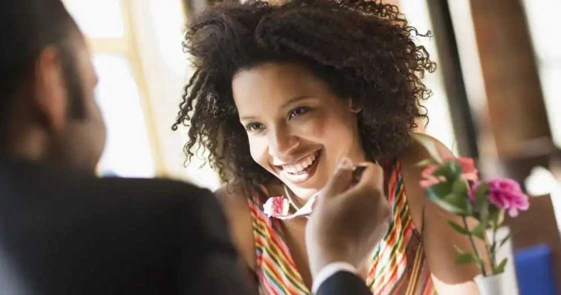 Ghanaian lady tells 2 boyfriends she was pregnant for both Ghanaian lady tells 2 boyfriends she was pregnant for both