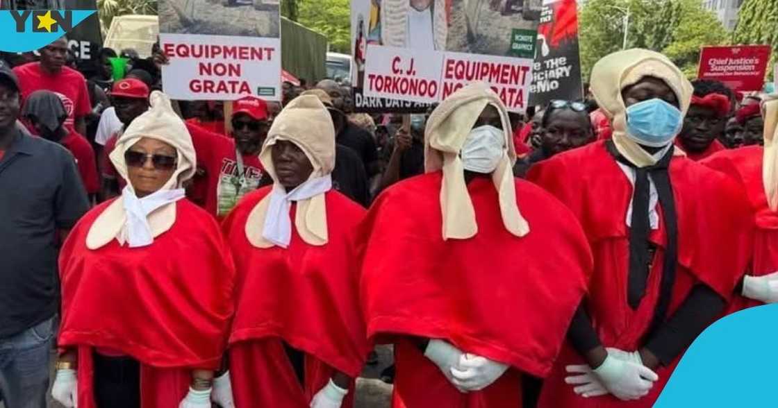 NPP supporters, Save the judiciary, Supreme Court, Chief Justice, Gertrude Torkonno, President Mahama NPP supporters, Save the judiciary, Supreme Court, Chief Justice, Gertrude Torkonno, President Mahama