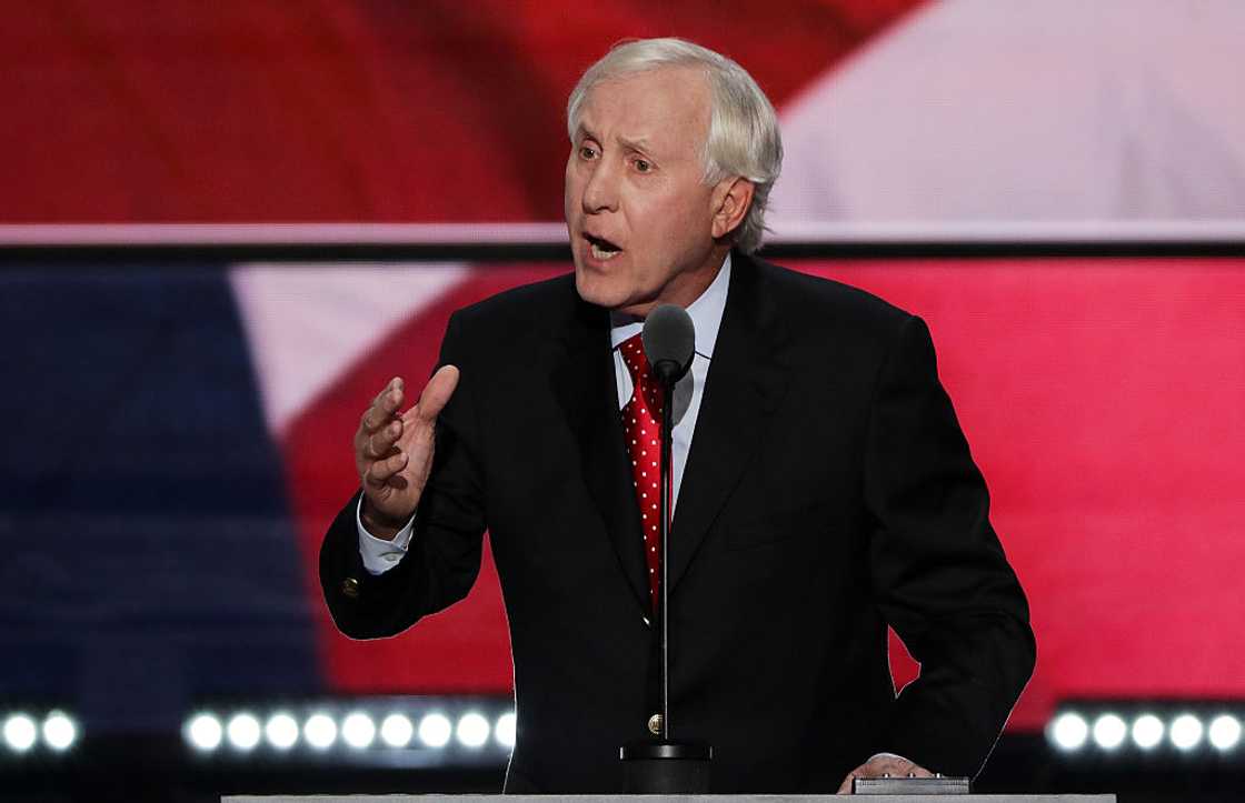 richest NFL player richest NFL player