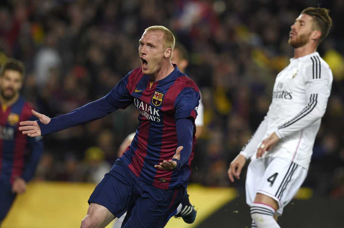 Barcelona Defender Jérémy Mathieu Now Leading a Remarkably Different Life