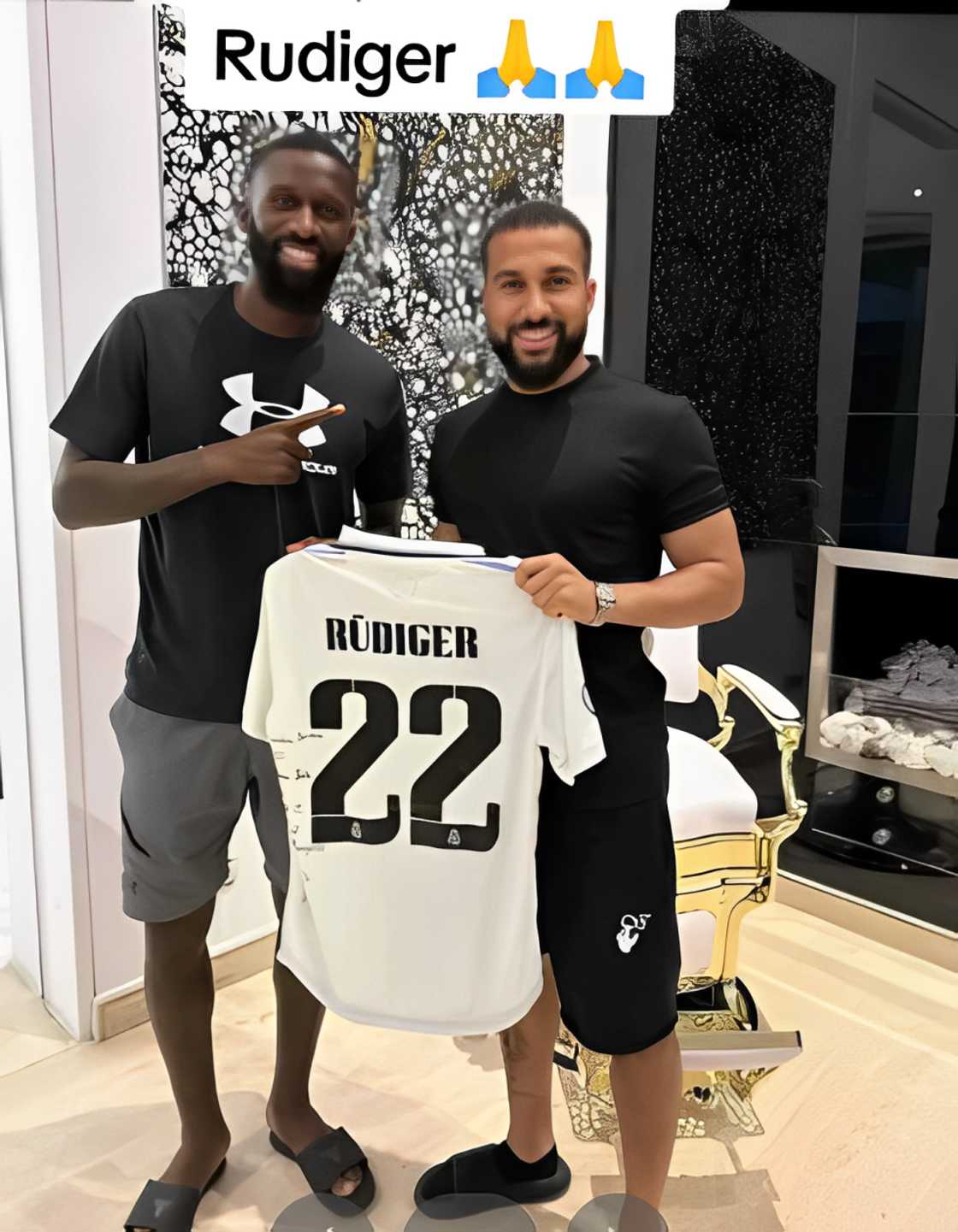 Kofi Kyere: Black Stars midfielder meets Rudiger, hangs out with him (Photos) Kofi Kyere: Black Stars midfielder meets Rudiger, hangs out with him (Photos)