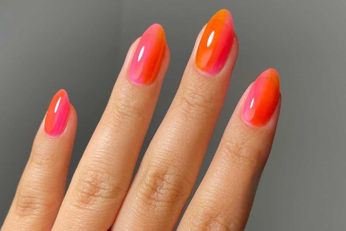 Sunset gradient nails Sunset gradient nails