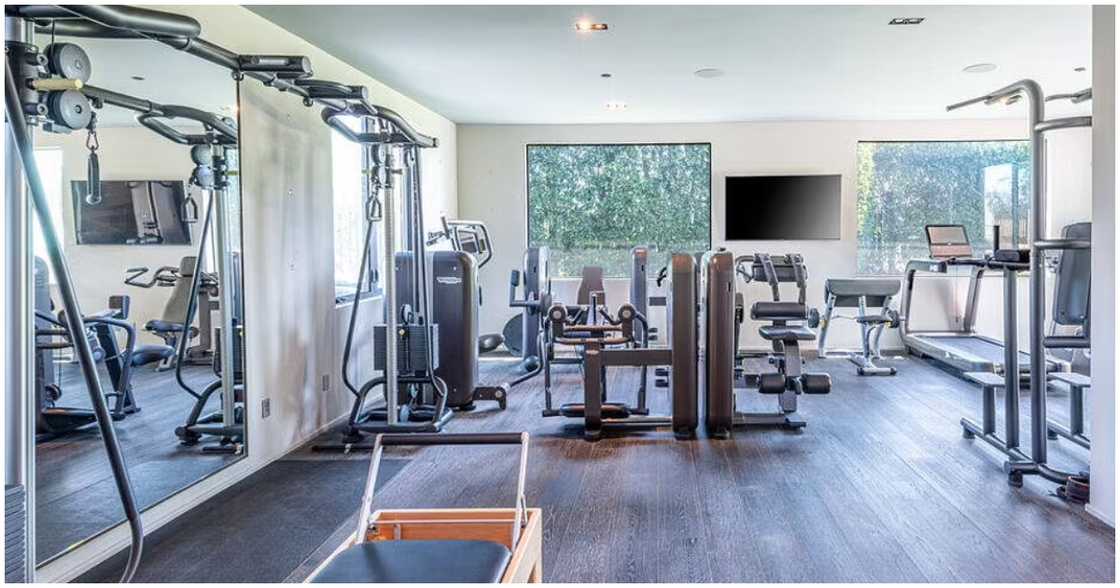 The property has a gym