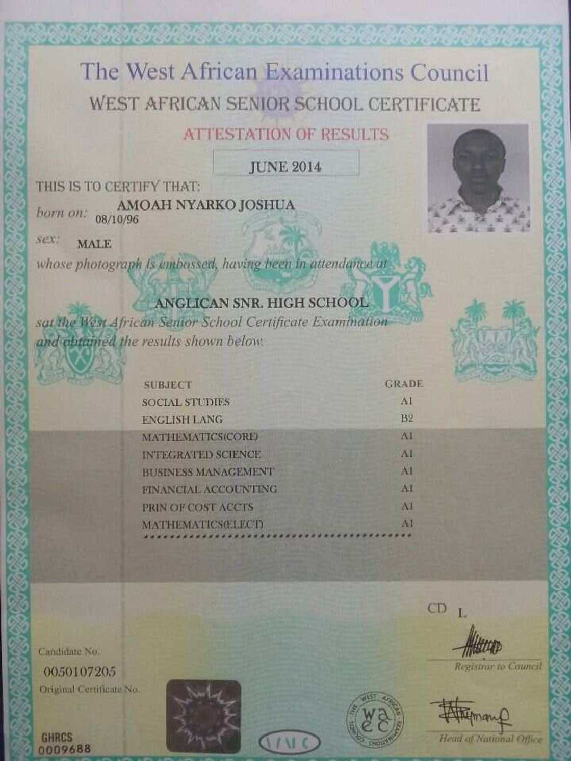 Ghanaian man shares 2014 WASSCE. Ghanaian man shares 2014 WASSCE.