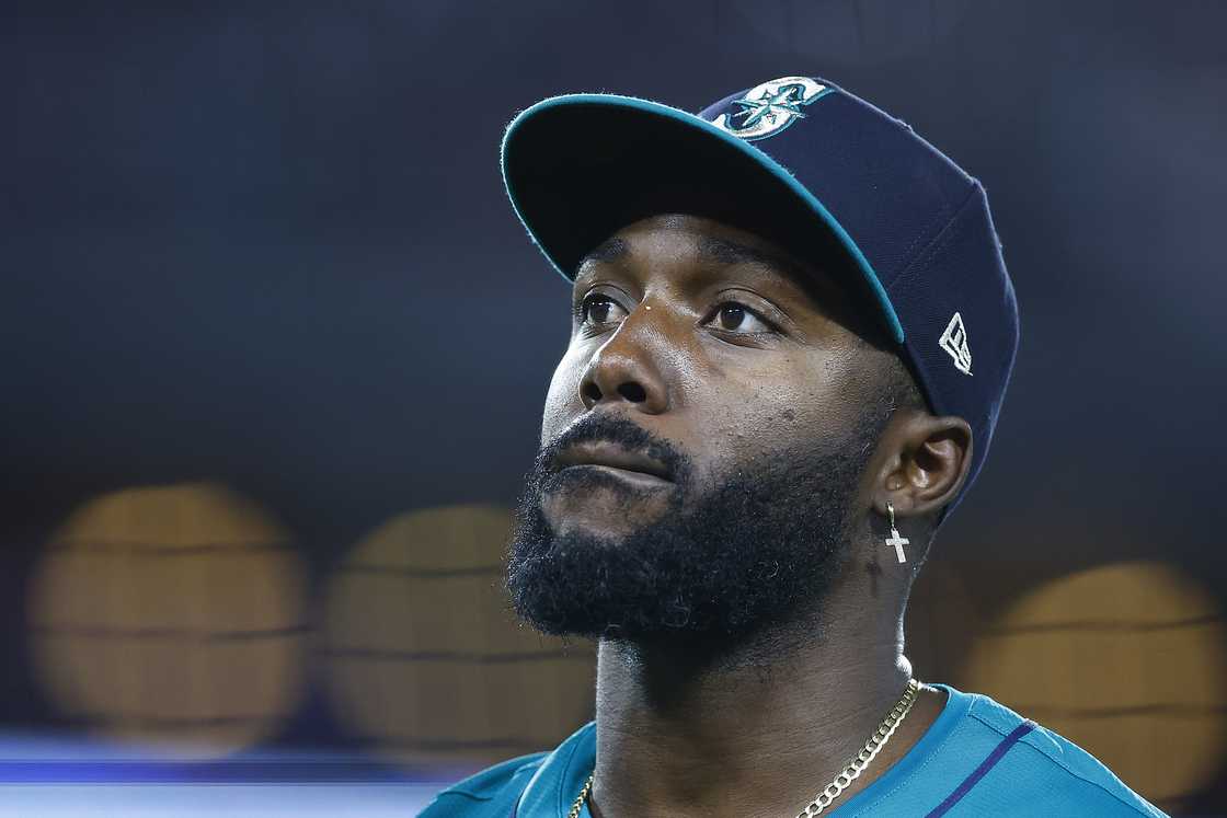 Randy Arozarena #56 of the Seattle Mariners at Dodger Stadium