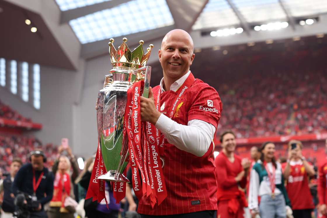 Arne Slot, Liverpool, Premier League, Liverpool trophy parade Arne Slot, Liverpool, Premier League, Liverpool trophy parade