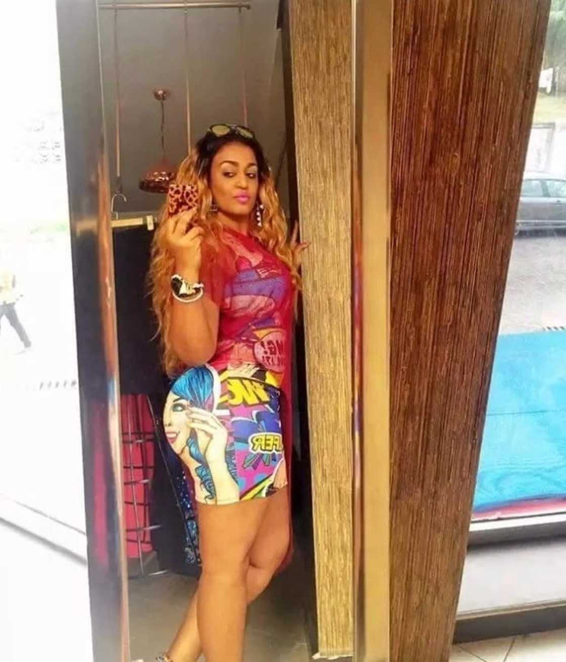 5 photos of Nina Atalah, the lady who made Gyan abandoned his family 5 photos of Nina Atalah, the lady who made Gyan abandoned his family