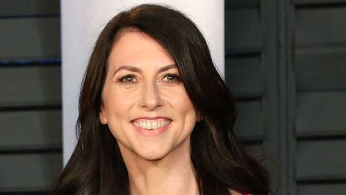 Mackenzie Scott: Jeff Bezos's ex-wife gets married to school teacher Mackenzie Scott: Jeff Bezos's ex-wife gets married to school teacher