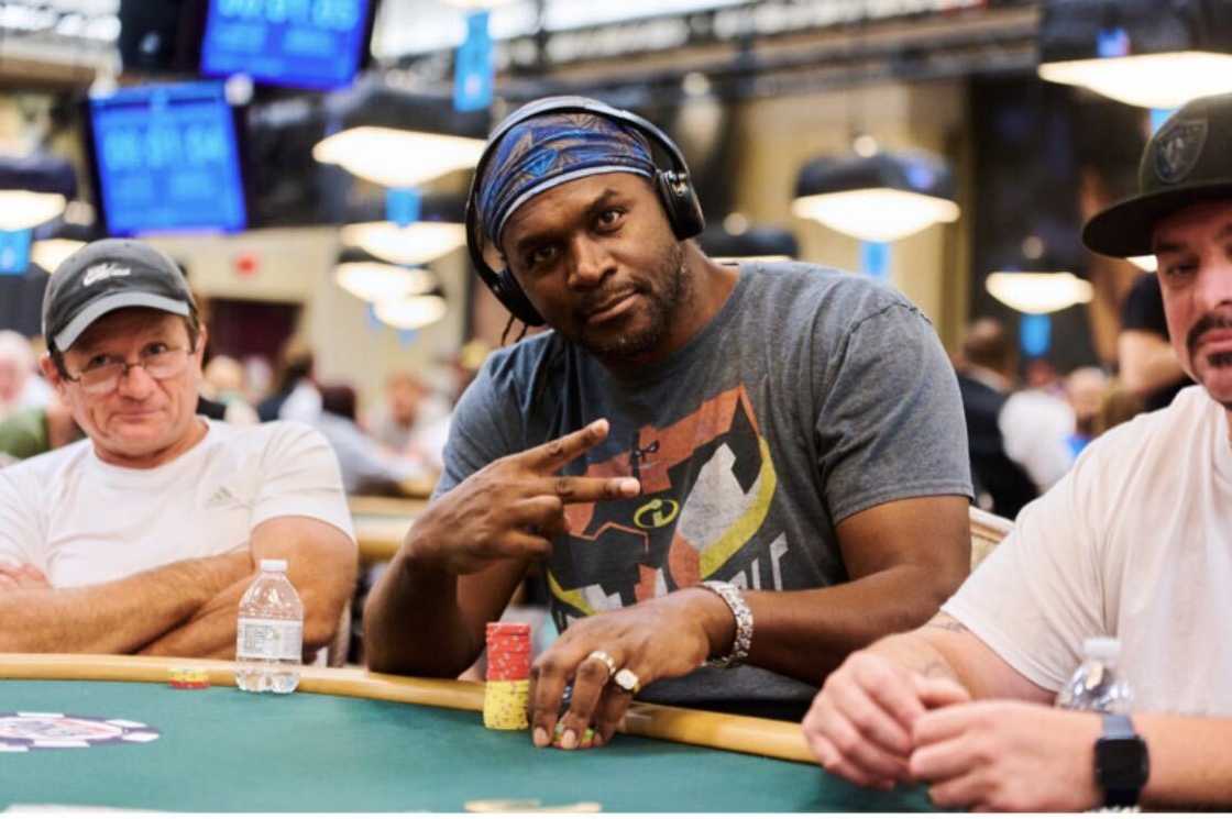 Boxers who swapped the ring for the poker table Boxers who swapped the ring for the poker table