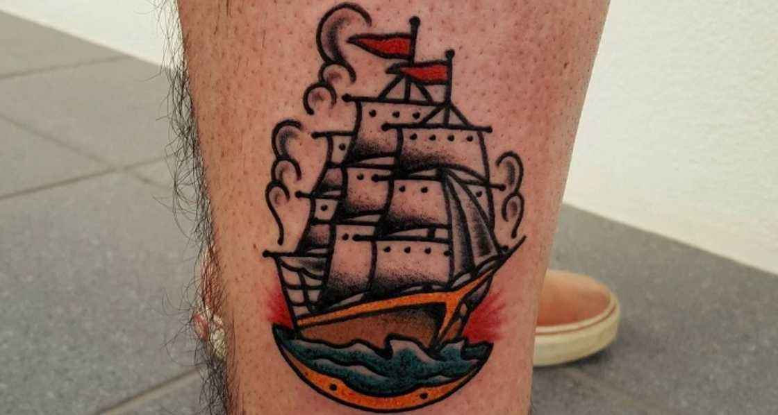 American traditional tattoo American traditional tattoo