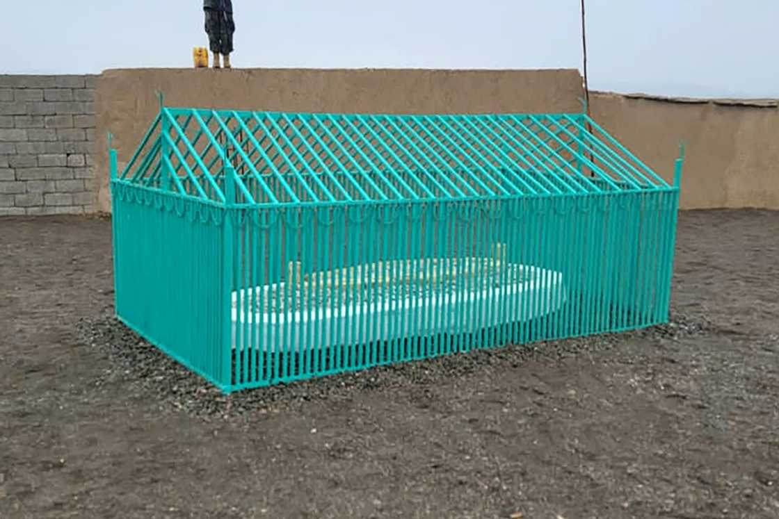 The newly revelaed gravesite of Afghan Taliban founder Mullah Omar in Zabul province in a picture released by officials The newly revelaed gravesite of Afghan Taliban founder Mullah Omar in Zabul province in a picture released by officials