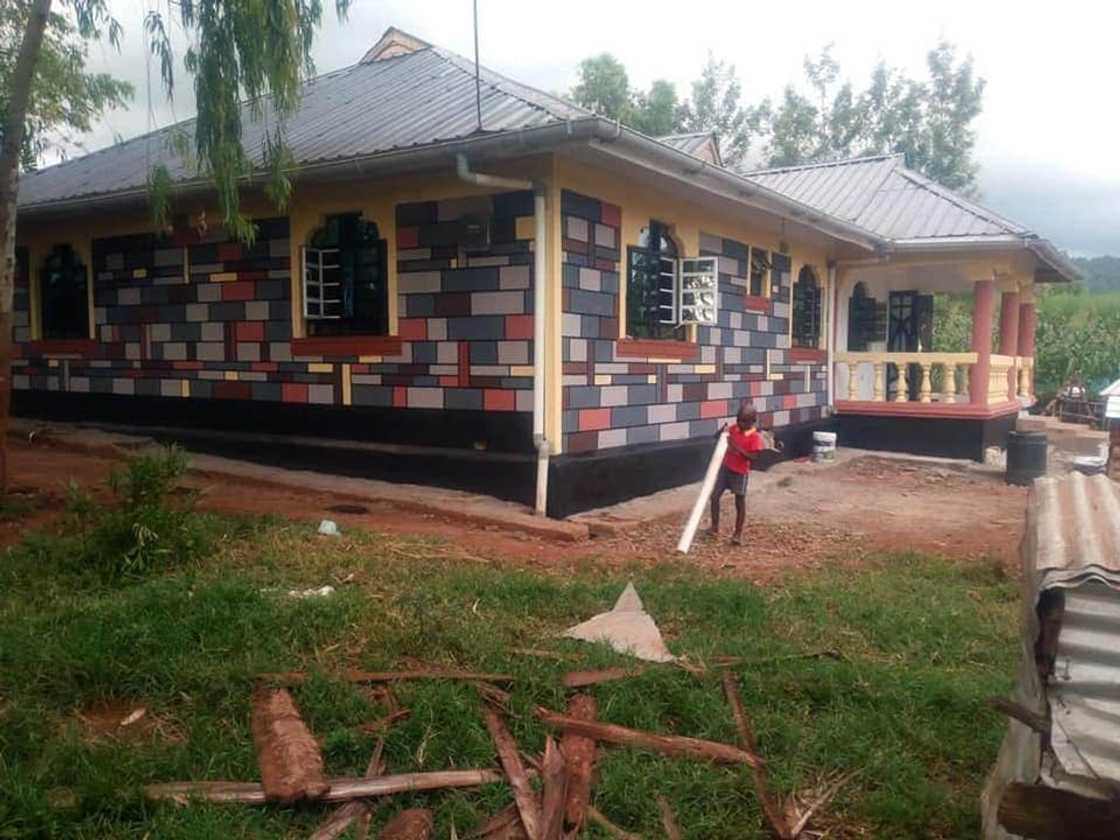 Kenyan woman gifts mum beautiful bungalow as birthday gift Kenyan woman gifts mum beautiful bungalow as birthday gift