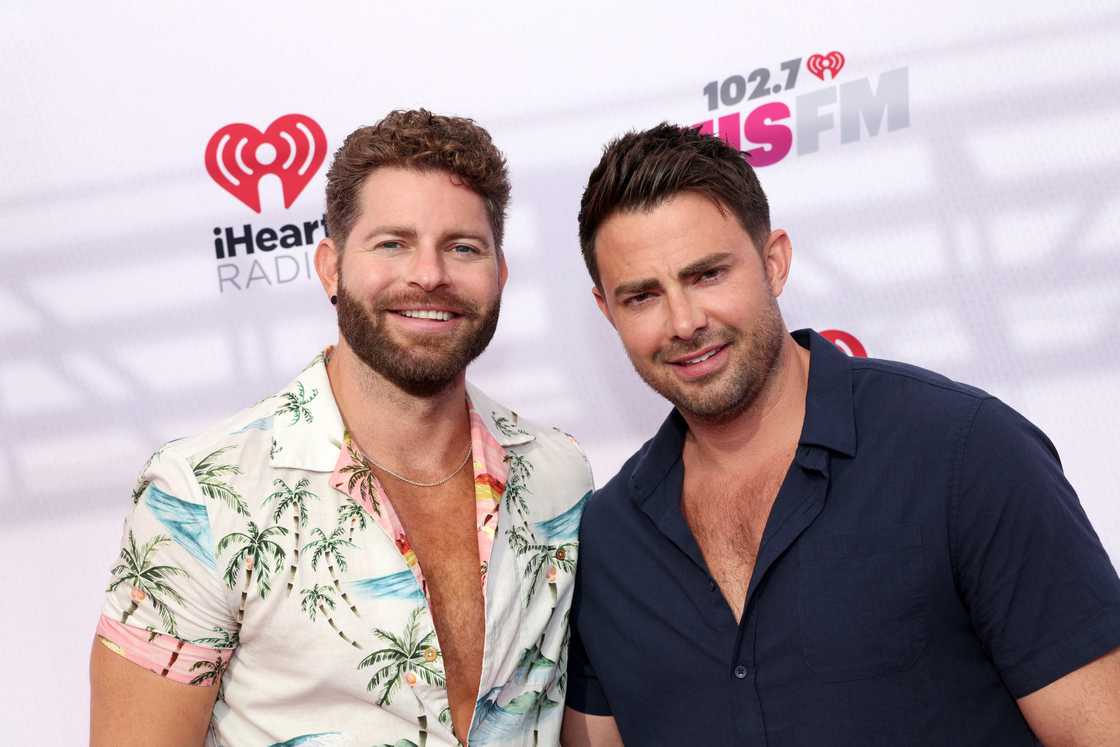 Jaymes Vaughan (L) and Jonathan Bennett (R) Jaymes Vaughan (L) and Jonathan Bennett (R)