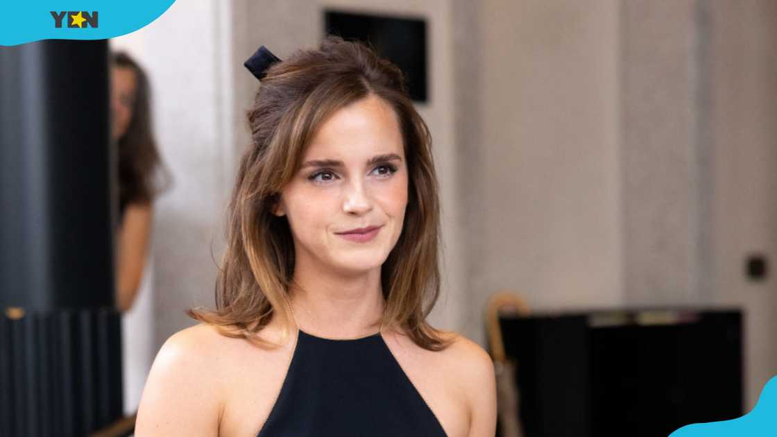 Emma Watson is seen during the Milan Fashion Week - Womenswear Spring/Summer 2024 in Milan, Italy. Emma Watson is seen during the Milan Fashion Week - Womenswear Spring/Summer 2024 in Milan, Italy.