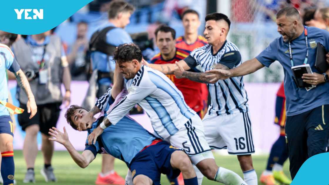 Argentina assistant coach, Roberto Ayala, Ayala punched, Dani Olmo, World Cup 2026 Final, 2026 FIFA World Cup, FIFA investigation, football controversies, Argentina vs Spain, post-match altercations, Lionel Scaloni.