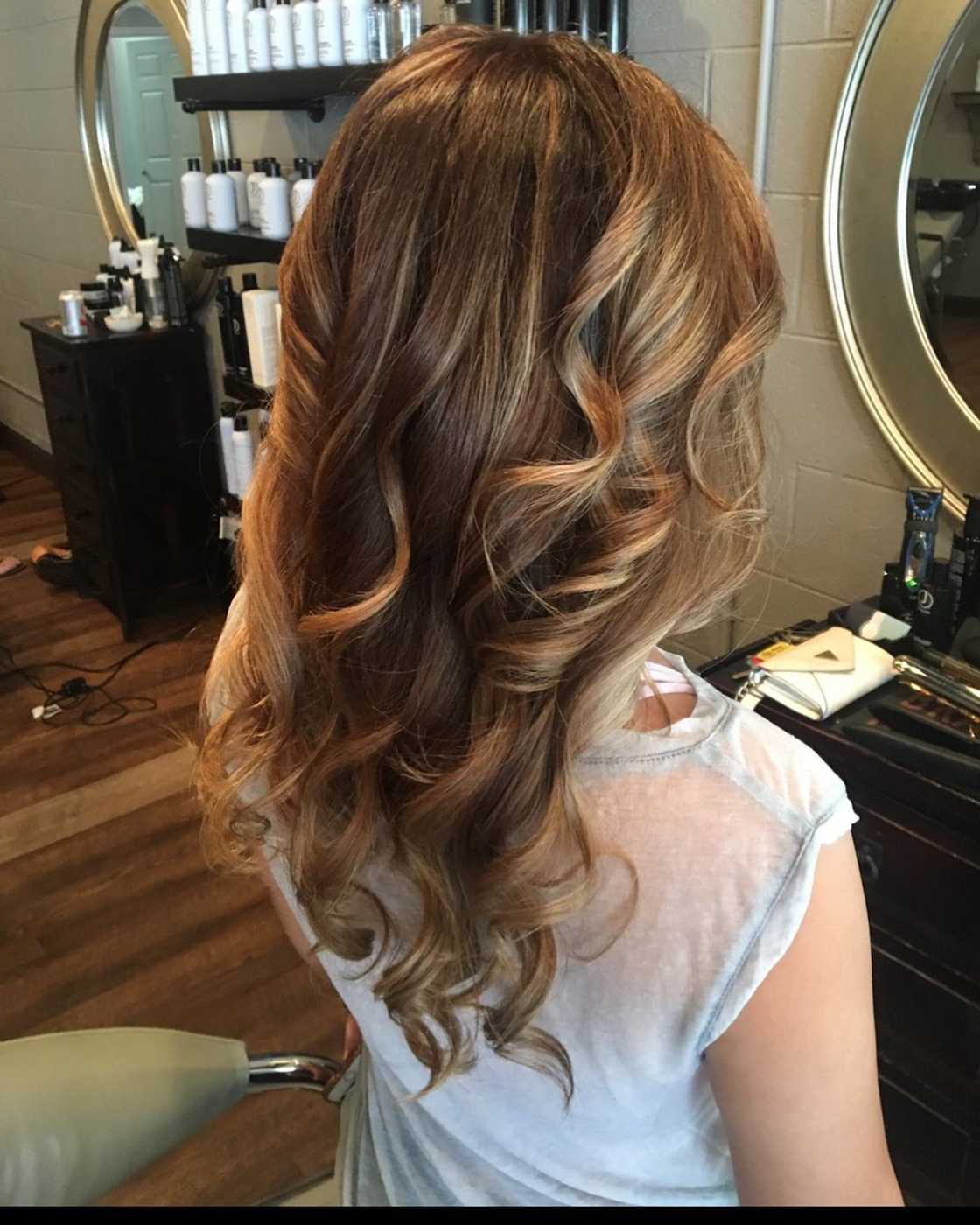 brown hair with blonde highlights