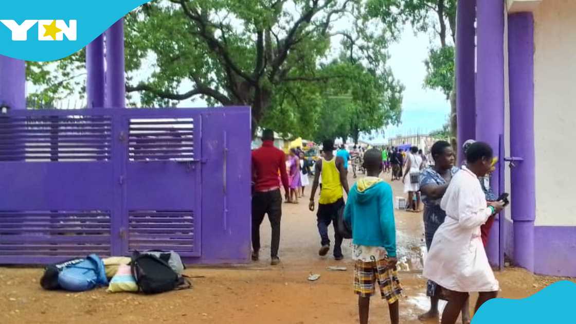 Zuarungu, Senior High School, riot, school, closed, minister, Upper East, region. Zuarungu, Senior High School, riot, school, closed, minister, Upper East, region.