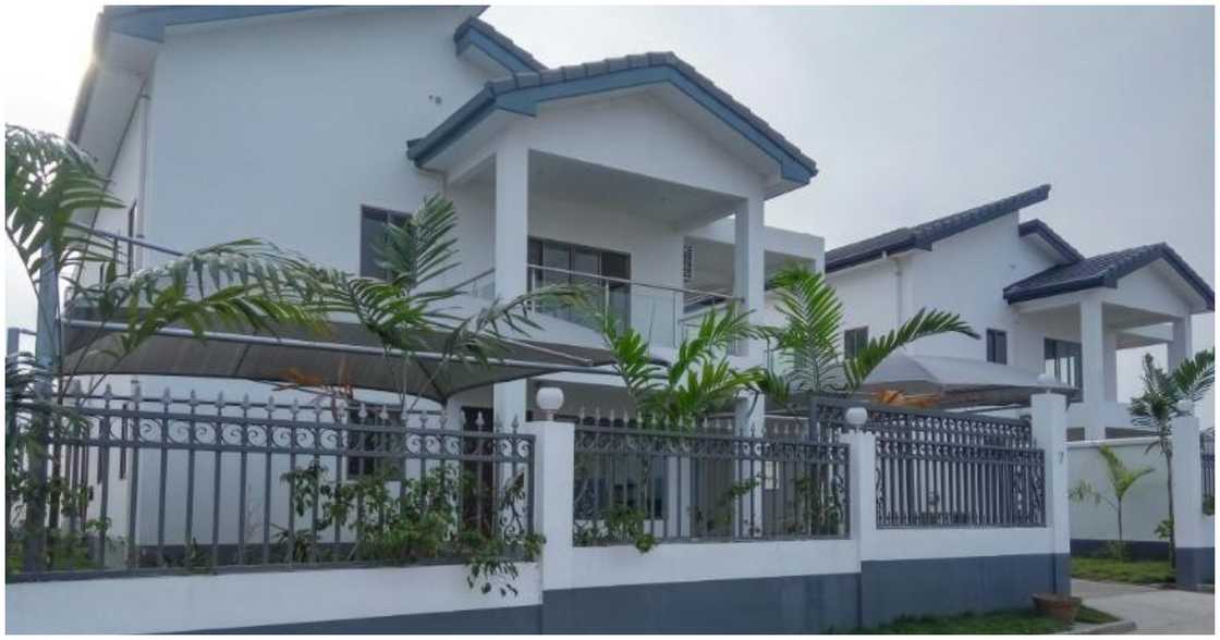 A house in Tse Addo A house in Tse Addo