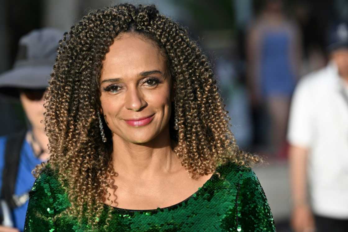 'You took me to the altar and... I will not be able to take you to your last (resting) place,' the former leader's daughter Isabel has written on social media 'You took me to the altar and... I will not be able to take you to your last (resting) place,' the former leader's daughter Isabel has written on social media