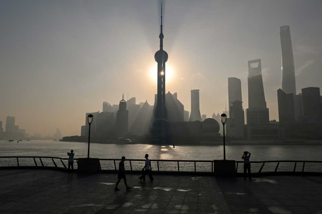 US firms in China now report 'record-low' optimism and are increasingly looking to move investment away from the country, the American Chamber of Commerce Shanghai says US firms in China now report 'record-low' optimism and are increasingly looking to move investment away from the country, the American Chamber of Commerce Shanghai says