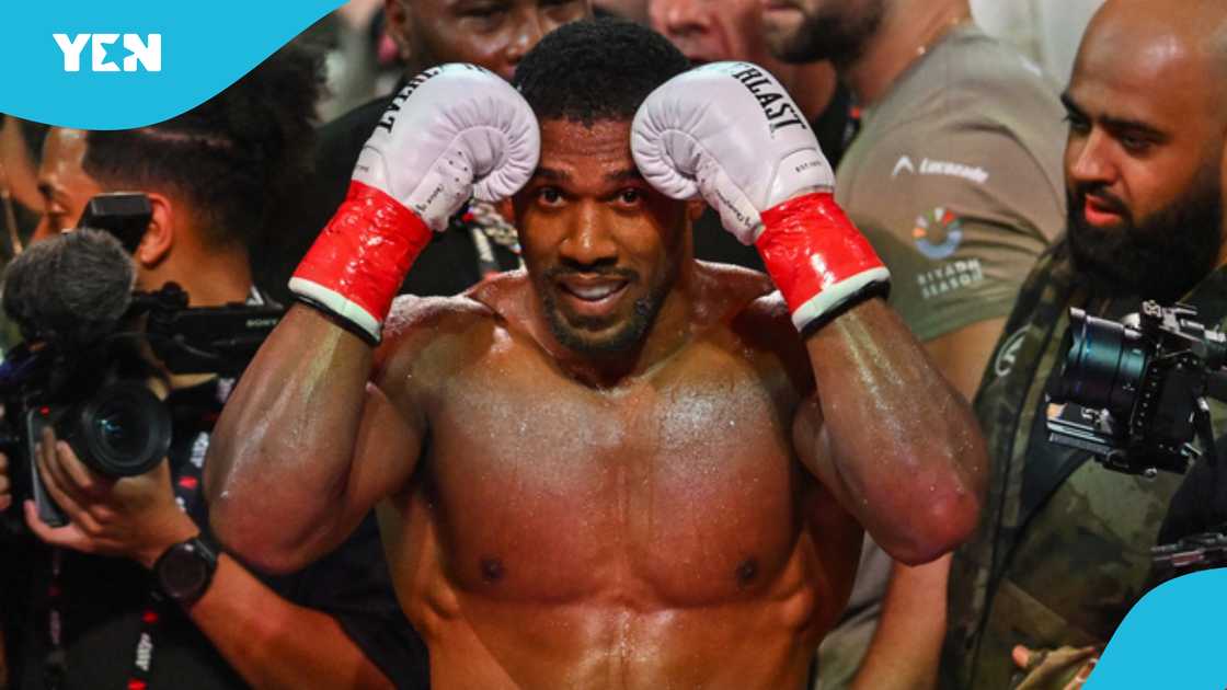 Anthony Joshua, car accident news, Kevin Latif Ayodele, Anthony Joshua's trainer, Nigeria crash updates. Anthony Joshua, car accident news, Kevin Latif Ayodele, Anthony Joshua's trainer, Nigeria crash updates.