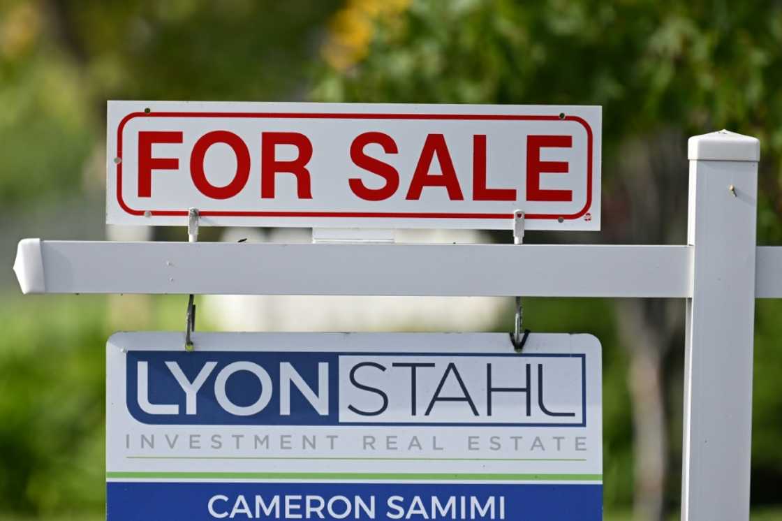 US existing home sales rose 2.9 percent from a year ago, the first year-on-year increase since July 2021, said the National Association of Realtors