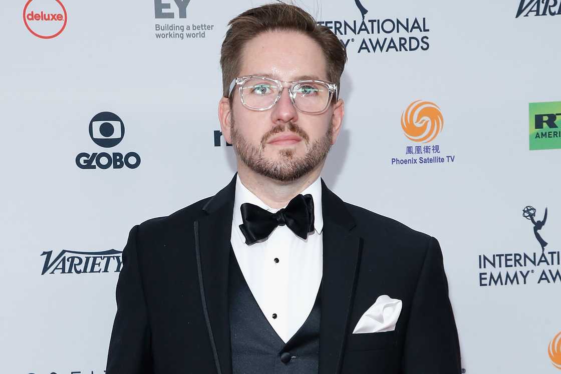 Chris Cason is at the New York Hilton in New York City Chris Cason is at the New York Hilton in New York City