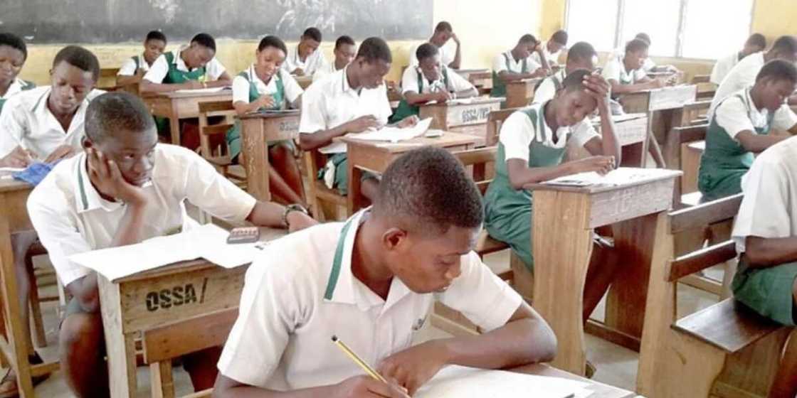 Education minister tasks public universities to accept WASSCE students with D7 Education minister tasks public universities to accept WASSCE students with D7