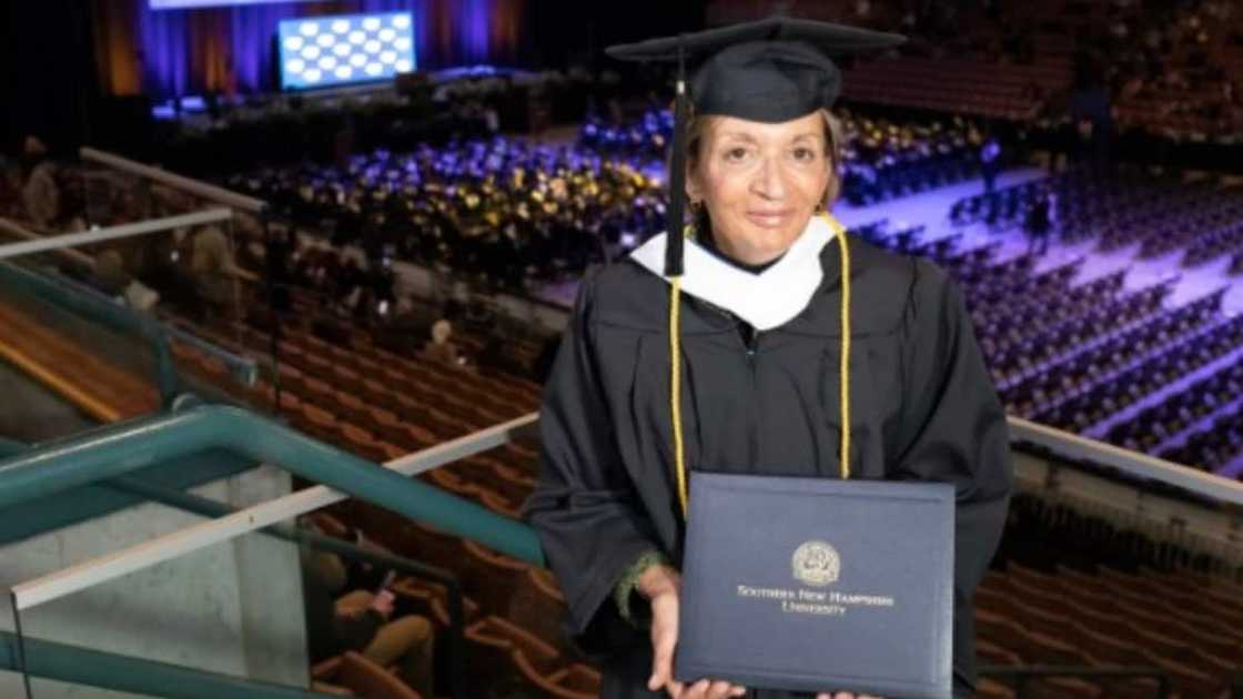 She never allowed anything to discourage her. She never allowed anything to discourage her.