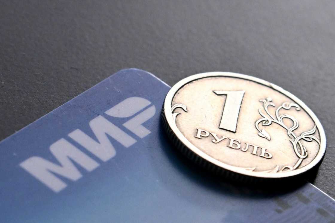 Ditching the use of Mir cards is the latest in a string of diplomatic rows between Armenia and Russia Ditching the use of Mir cards is the latest in a string of diplomatic rows between Armenia and Russia