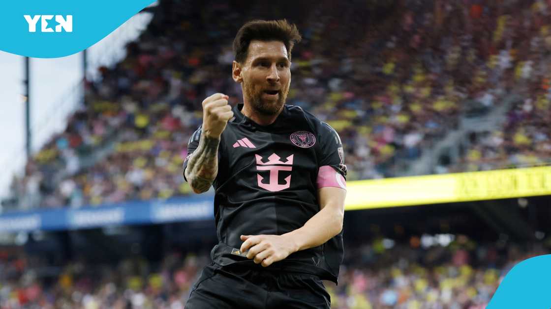 Lionel Messi, Inter Miami, MLS records, non-penalty goals, MLS 2025 season, Golden Boot winner, Major League Soccer, Messi hat-trick, Messi record breaker, open play goals, Inter Miami vs Nashville