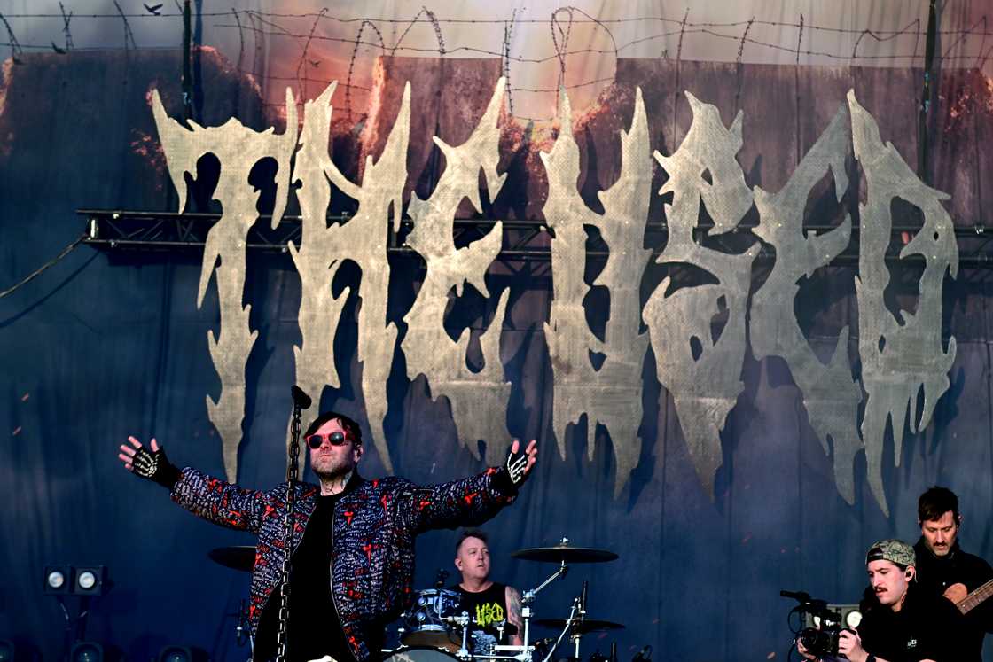 Bert McCracken (L) and Branden Steineckert (R) Bert McCracken (L) and Branden Steineckert (R)