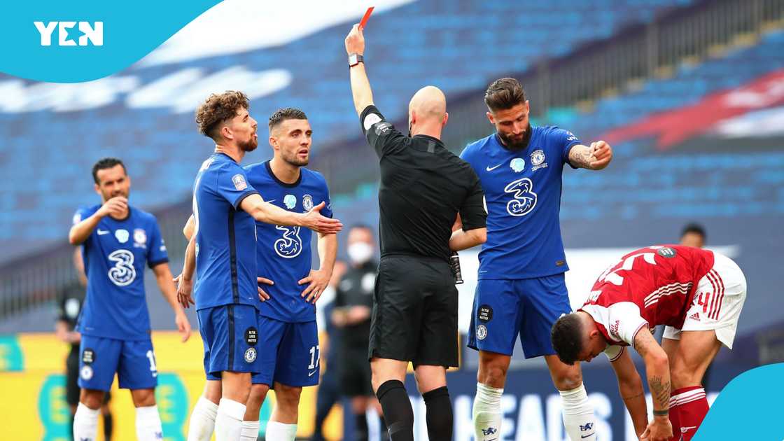 Anthony Taylor, Taylor appointed as referee, Taylor named Chelsea vs Arsenal match referee, Chelsea vs Arsenal, Premier League, controversial referee, Anthony Taylor's controversies. Anthony Taylor, Taylor appointed as referee, Taylor named Chelsea vs Arsenal match referee, Chelsea vs Arsenal, Premier League, controversial referee, Anthony Taylor's controversies.