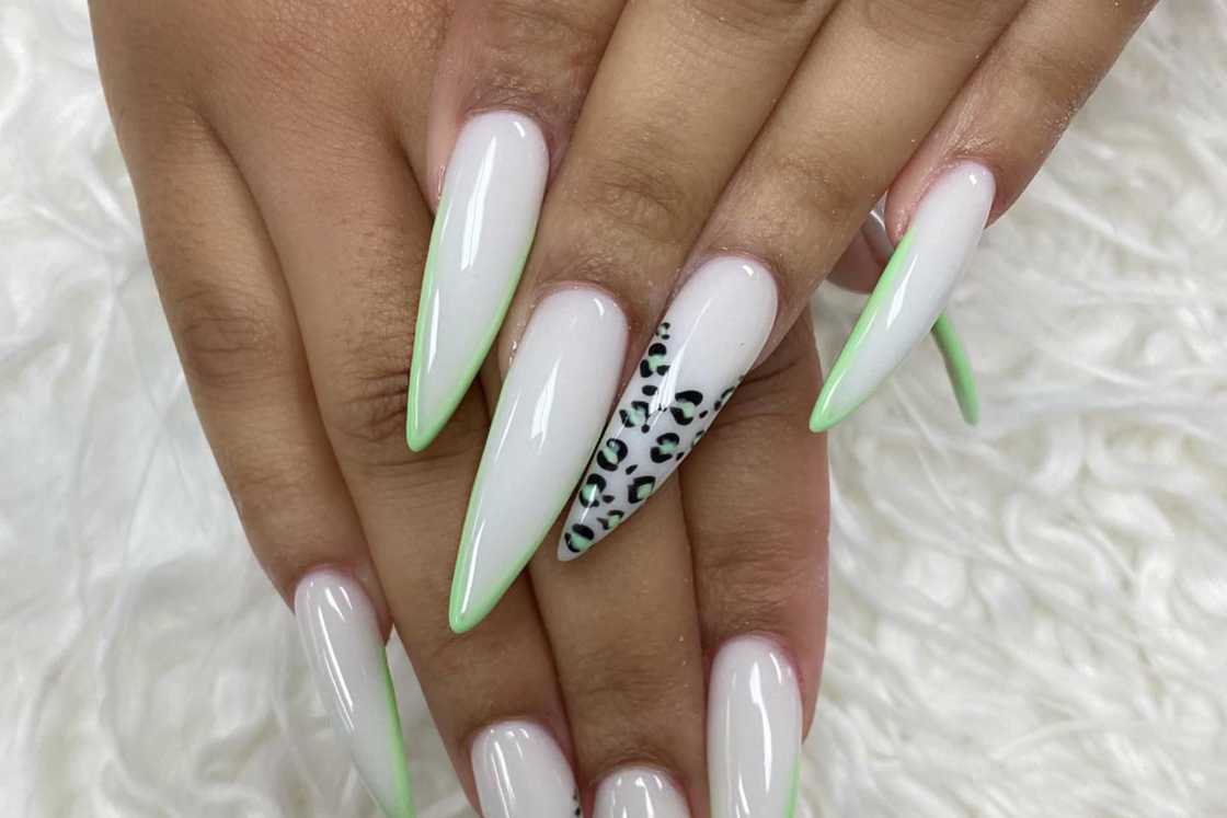 White nails with design White nails with design