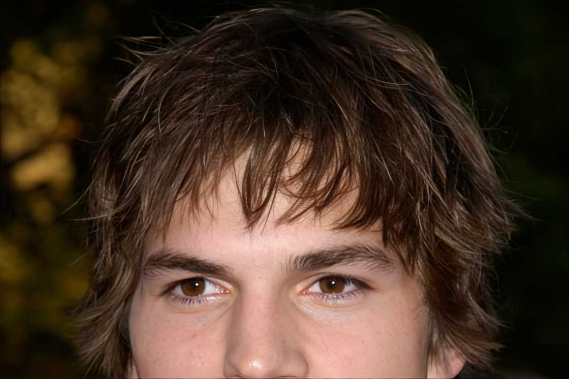 The surfer cut on a dark brown hair The surfer cut on a dark brown hair