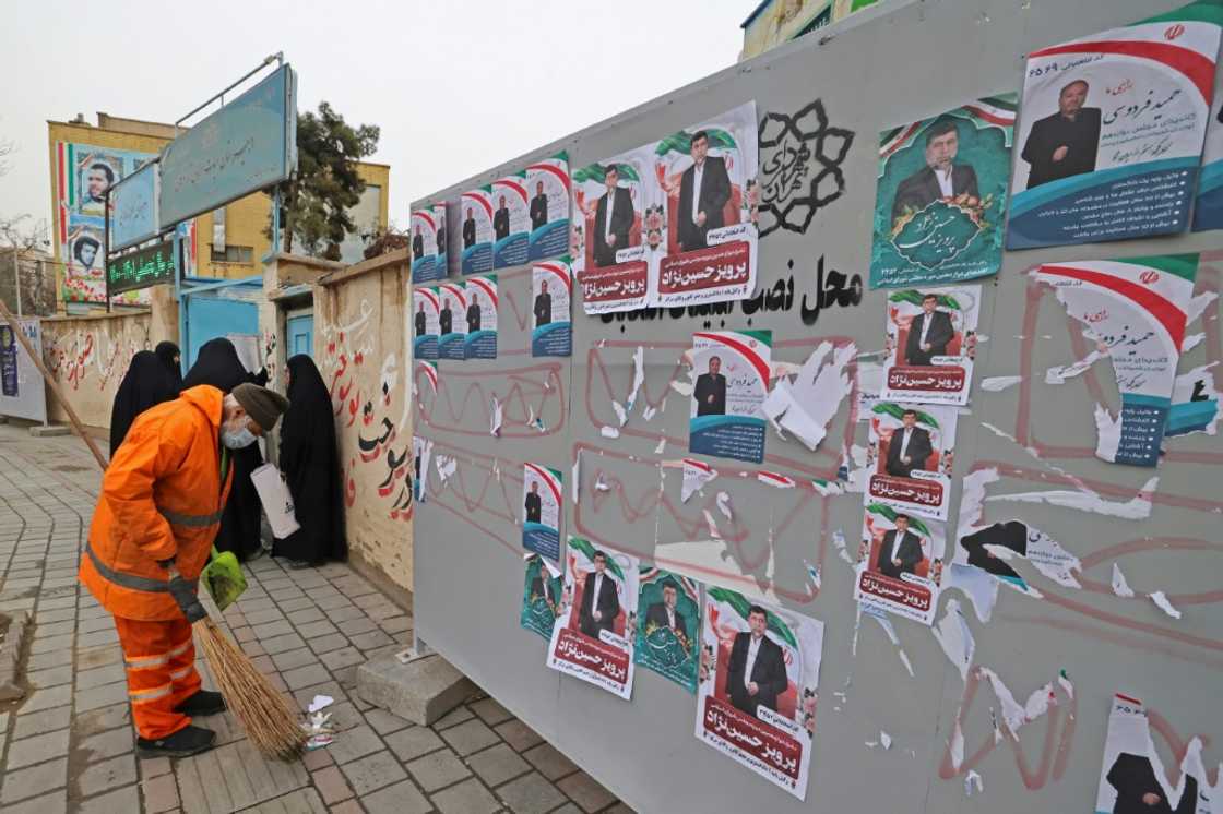 Many haved doubted that a quick solution is in sight to Iran's economic hardship Many haved doubted that a quick solution is in sight to Iran's economic hardship