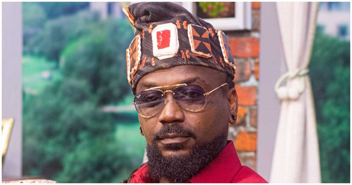 Samini Breaks Down On Live TV While Recounting His Time With Sonni Balli Samini Breaks Down On Live TV While Recounting His Time With Sonni Balli