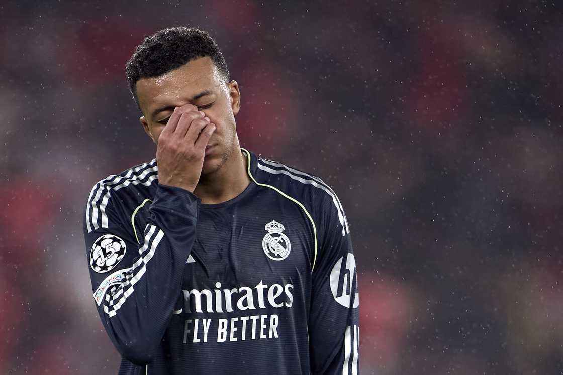 Kylian Mbappé teammates, Real Madrid, Benfica, UEFA Champions League, José Mourinho, Benfica beat Real Madrid, Mbappe's UCL records. Kylian Mbappé teammates, Real Madrid, Benfica, UEFA Champions League, José Mourinho, Benfica beat Real Madrid, Mbappe's UCL records.